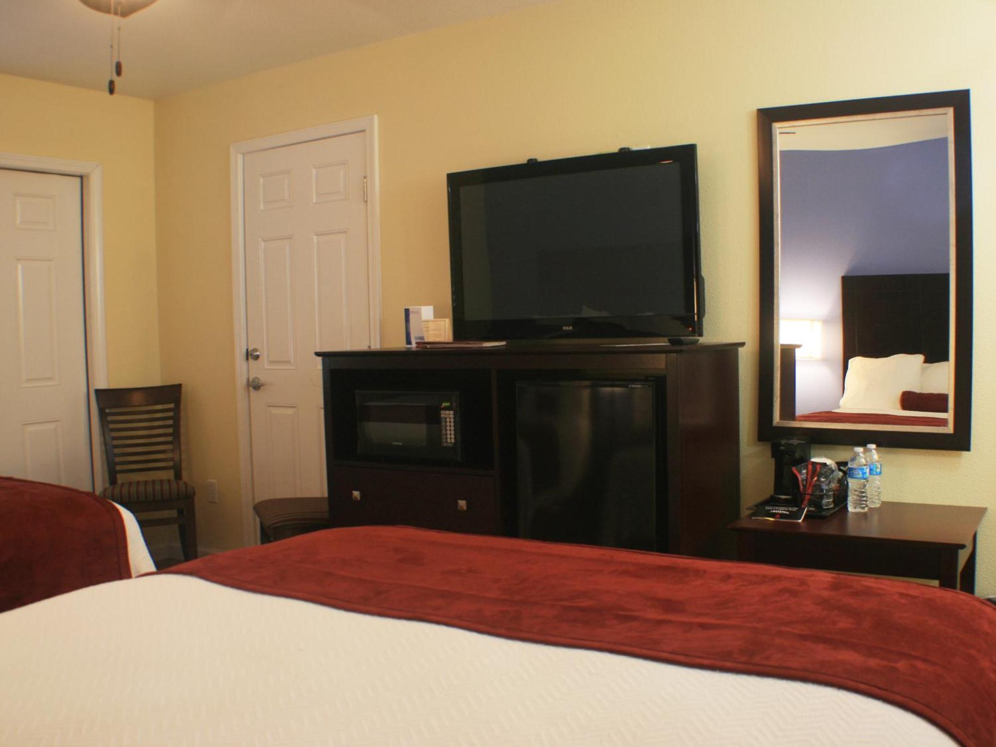 Ocean Village Hotel Surfside Beach Exterior photo