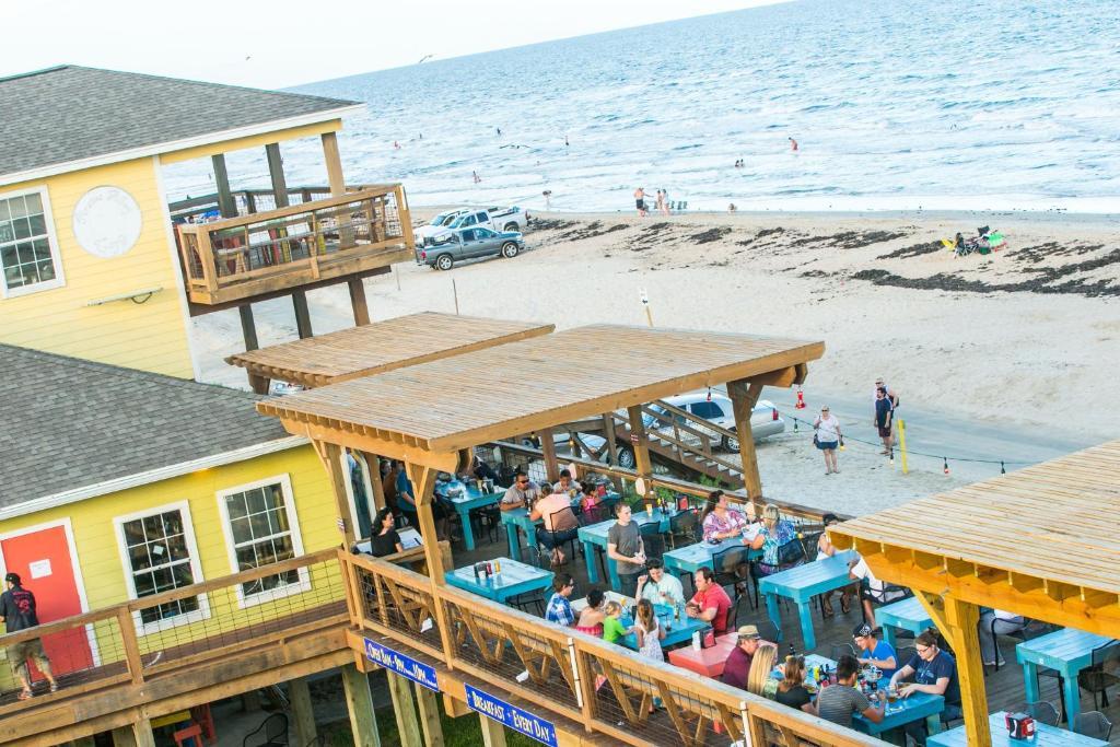 Ocean Village Hotel Surfside Beach Exterior photo