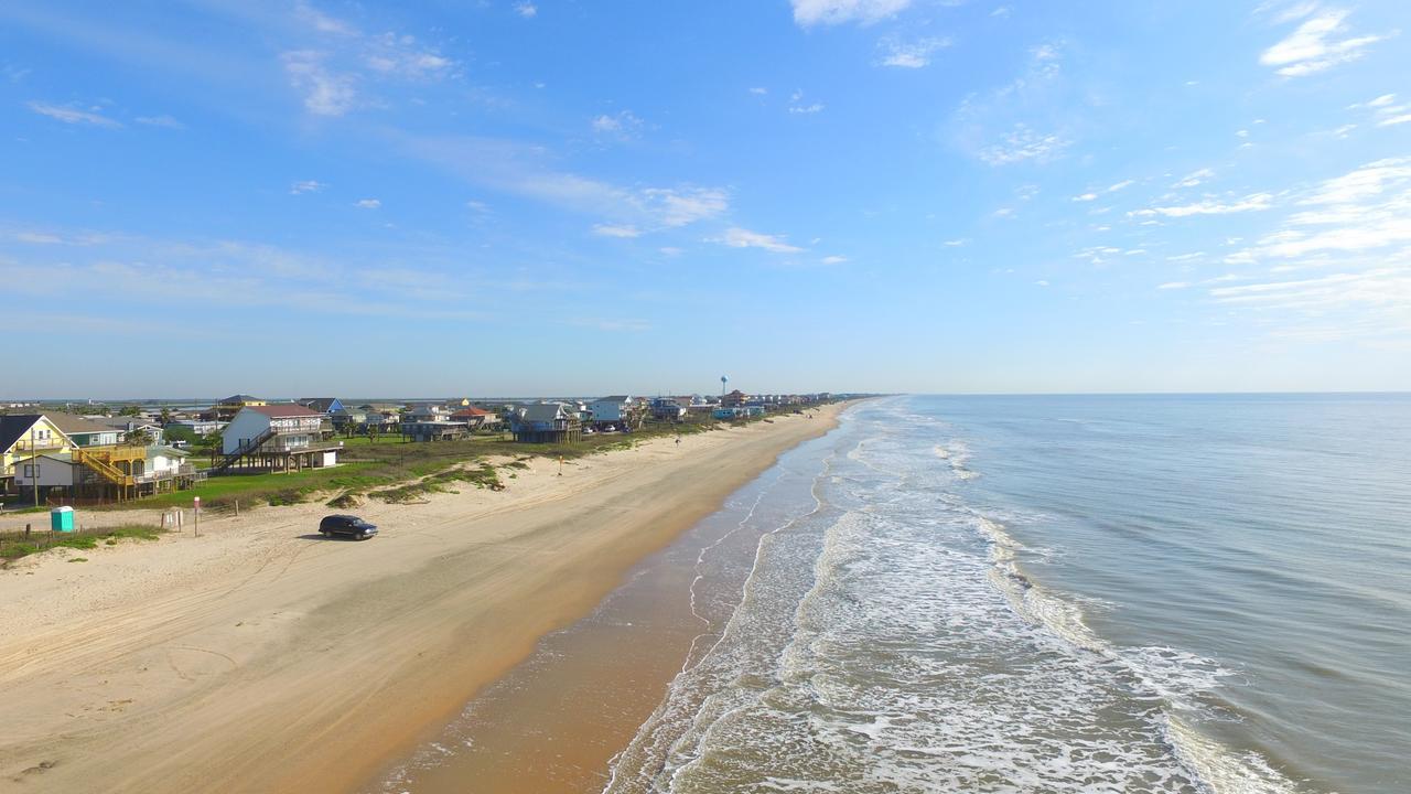 Ocean Village Hotel Surfside Beach Exterior photo